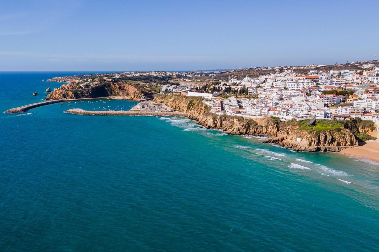 Typical T2 In Albufeira W/ Balcony By Lovelystay エクステリア 写真